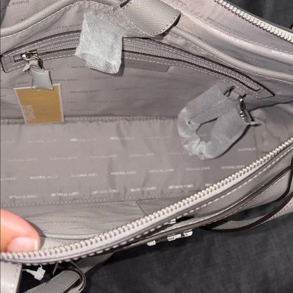 Michael Kors Elegant Gray Tote - Picture 3 of 4